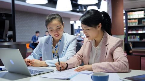 如何走出嫉妒阴霾